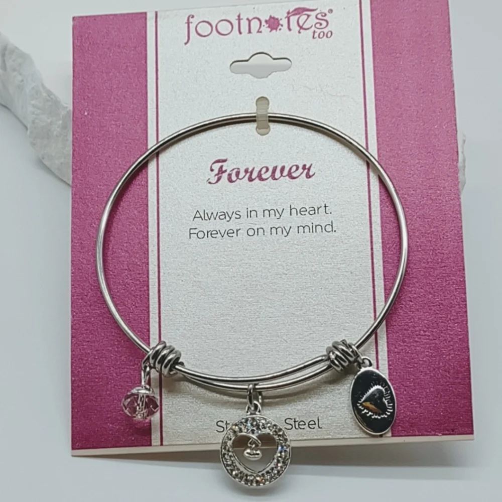 LA Rocks Adjustable Forever In My Heart Rhinestone Dangle Bracelet - Picture 3 of 6